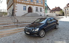 Cars wallpapers Mercedes-Benz E-class Guard - 2011