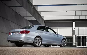 Cars wallpapers Mercedes-Benz E220 BlueTEC BlueEFFICIENCY Edition - 2013