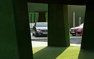 Cars wallpapers Mercedes-Benz E250 Estate AMG Sports Package - 2013