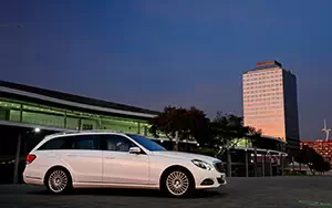 Cars wallpapers Mercedes-Benz E300 BlueTec HYBRID Estate - 2013