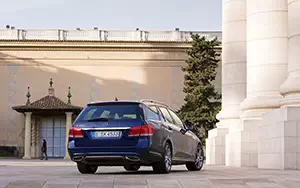 Cars wallpapers Mercedes-Benz E400 Estate - 2013