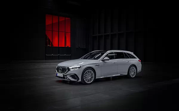 Cars wallpapers Mercedes-AMG E 53 HYBRID 4MATIC+ Estate - 2024