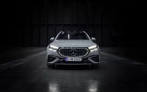 Cars wallpapers Mercedes-AMG E 53 HYBRID 4MATIC+ Estate - 2024