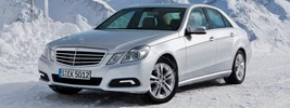 Mercedes-Benz E350 4MATIC - 2009