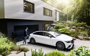 Cars wallpapers Mercedes-AMG EQE 53 4MATIC+ (Diamond White Metallic) - 2022