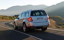 Cars wallpapers Mercedes-Benz GL350 BlueTEC - 2009