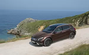 Cars wallpapers Mercedes-Benz GLA220 CDI 4MATIC - 2013