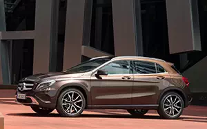 Cars wallpapers Mercedes-Benz GLA220 CDI 4MATIC - 2013