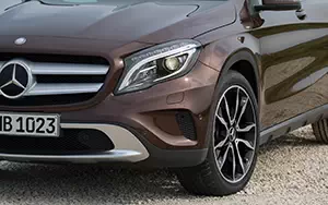 Cars wallpapers Mercedes-Benz GLA220 CDI 4MATIC - 2013