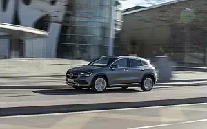 Cars wallpapers Mercedes-Benz GLA 220 d 4MATIC Progressive Line - 2020