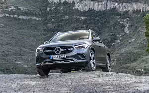 Cars wallpapers Mercedes-Benz GLA 220 d 4MATIC Progressive Line - 2020