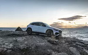 Cars wallpapers Mercedes-Benz GLA 250 4MATIC AMG Line - 2020