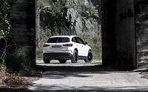 Cars wallpapers Mercedes-Benz GLA 250 4MATIC AMG Line - 2020