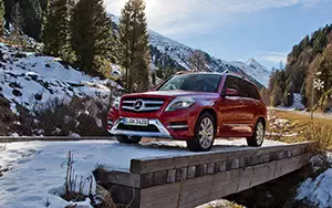 Cars wallpapers Mercedes-Benz GLK350 4MATIC - 2012