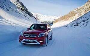 Cars wallpapers Mercedes-Benz GLK350 4MATIC - 2012