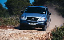 Cars wallpapers Mercedes-Benz ML320 - 1998