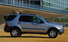 Cars wallpapers Mercedes-Benz ML320 - 1998