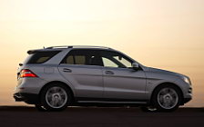 Cars wallpapers Mercedes-Benz ML350 BlueTEC 4MATIC - 2011