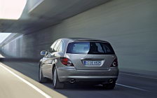 Cars wallpapers Mercedes-Benz R-class - 2005