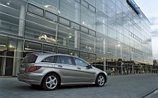 Cars wallpapers Mercedes-Benz R320 CDI 4MATIC - 2005