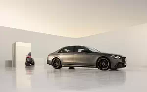 Cars wallpapers Mercedes-AMG S 63 E Performance (Selenite Grey Magno) - 2023