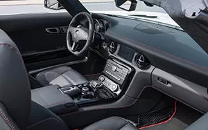 Cars wallpapers Mercedes-Benz SLS AMG GT Roadster - 2012