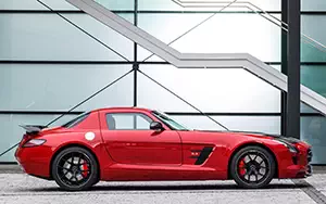 Cars wallpapers Mercedes-Benz SLS 63 AMG GT Final Edition - 2013