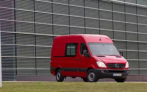 Cars wallpapers Mercedes-Benz Sprinter Panel Van Medium High Roof - 2012