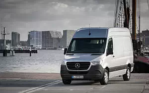 Cars wallpapers Mercedes-Benz Sprinter 319 CDI Panel Van - 2018