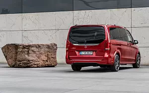 Cars wallpapers Mercedes-Benz V-class Designo Hyacinth Red Metallic - 2017