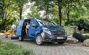 Cars wallpapers Mercedes-Benz Vito Mixto 111 CDI - 2014