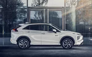 Cars wallpapers Mitsubishi Eclipse Cross Plug-in Hybrid - 2020