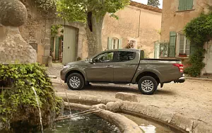 Cars wallpapers Mitsubishi L200 Double Cab - 2015