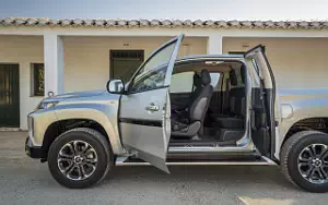 Cars wallpapers Mitsubishi L200 Club Cab - 2019