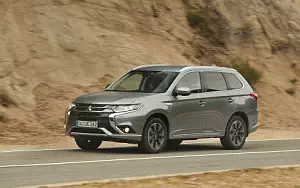 Cars wallpapers Mitsubishi Outlander PHEV - 2015