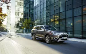 Cars wallpapers Mitsubishi Outlander - 2018