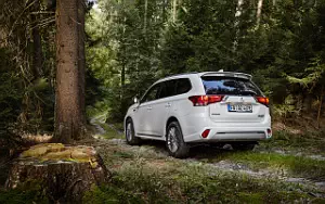 Cars wallpapers Mitsubishi Outlander PHEV - 2020