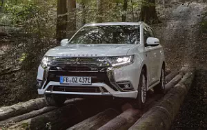 Cars wallpapers Mitsubishi Outlander PHEV - 2020