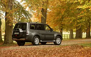 Cars wallpapers Mitsubishi Pajero 5door - 2014