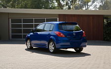 Cars wallpapers Nissan Versa - 2011