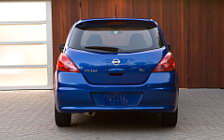 Cars wallpapers Nissan Versa - 2011