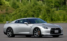 Cars wallpapers Nissan GT-R - 2008