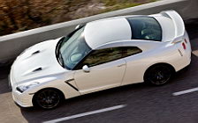 Cars wallpapers Nissan GT-R - 2011