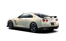 Cars wallpapers Nissan GT-R - 2011