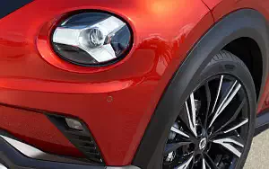 Cars wallpapers Nissan Juke - 2019