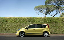 Cars wallpapers Nissan Note - 2006