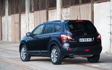 Cars wallpapers Nissan Qashqai+2 - 2010