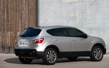 Cars wallpapers Nissan Qashqai - 2010