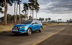 Cars desktop wallpapers Nissan Qashqai - 2017