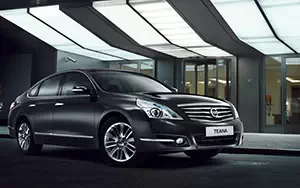 Cars wallpapers Nissan Teana - 2011